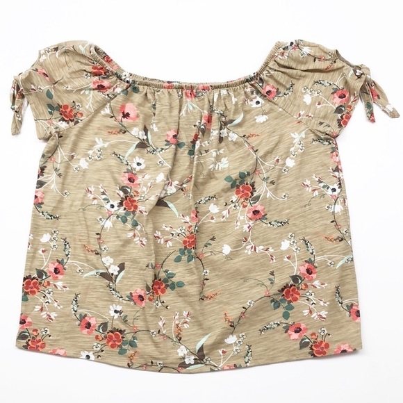 St. John's Bay tan floral print off the shoulder top - Picture 1 of 4